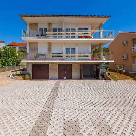 Apartman Dokic 2 Punat Exterior photo